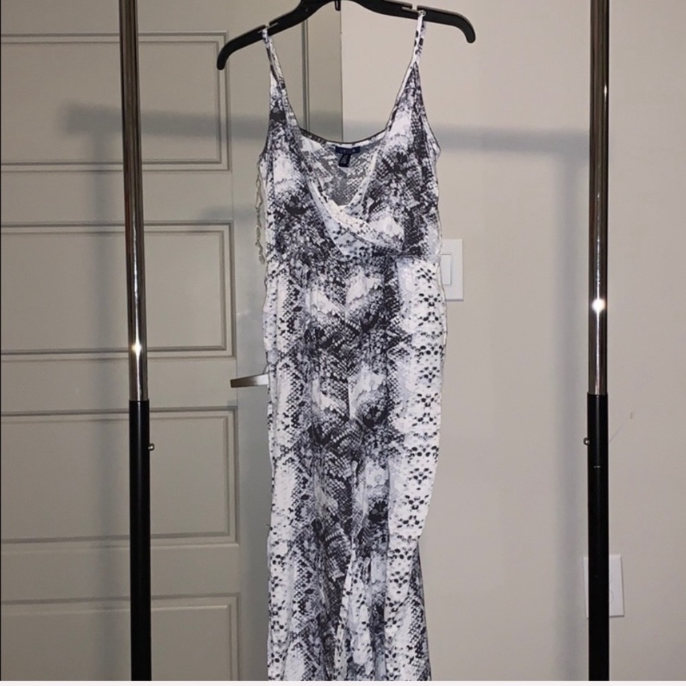 Floral Jumpsuit - Black/White